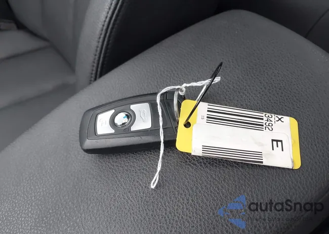 WBA3A5G57FNP34927: 44519511