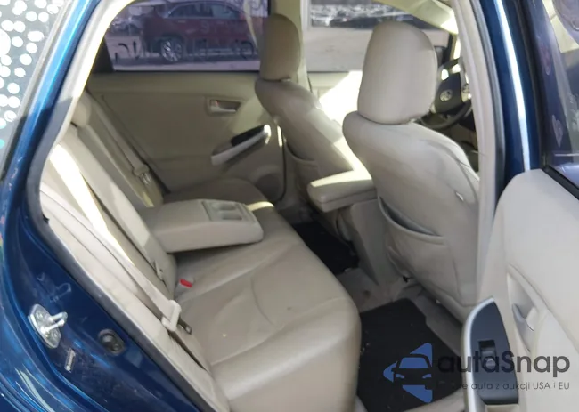 JTDKN3DUXA0027040: 44519585