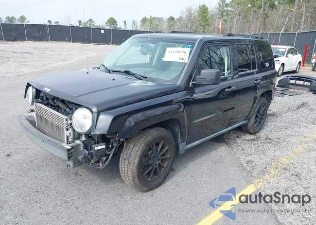 1J8FT28W98D520832: 44520686