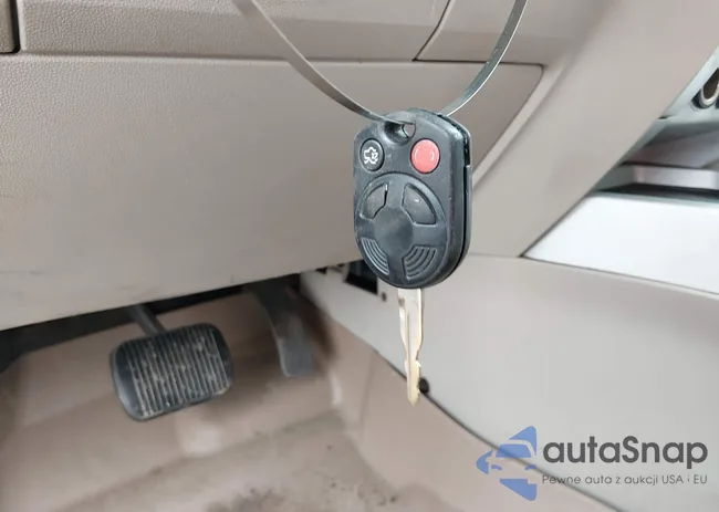 4M2CU39H18KJ31783: 44520742