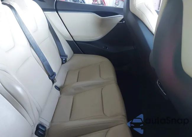 5YJSA1H27FFP69400: 44520769