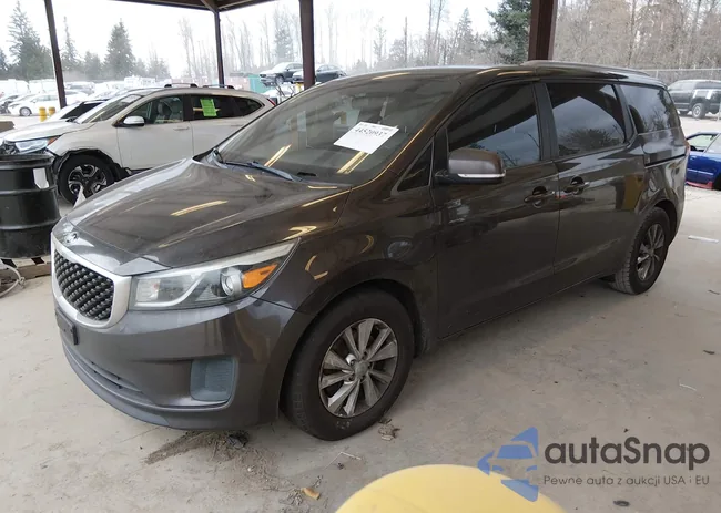 KNDMB5C10G6086785: 44520937