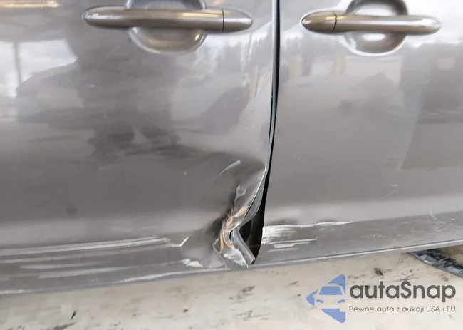 KNDMB5C10G6086785: 44520937