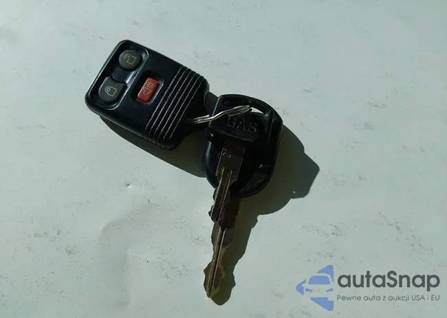 1FMEU33K67UB33949: 44521033