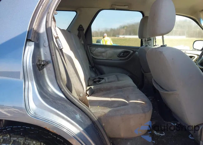 1FMYU93165KD99150: 44521035