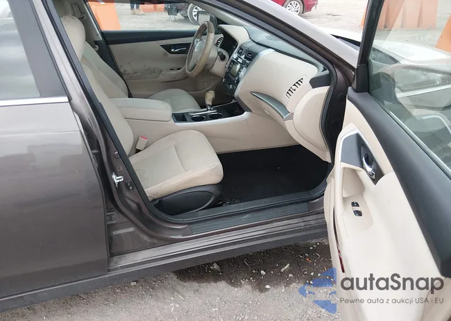 1N4AL3APXFC222888: 44521070