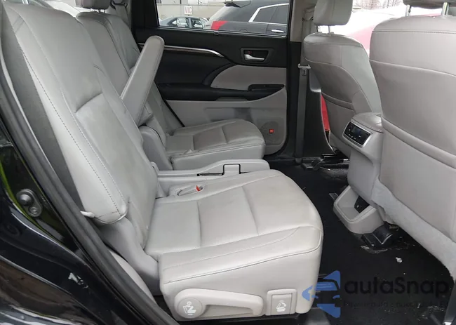 5TDDKRFH8FS189483: 44521126