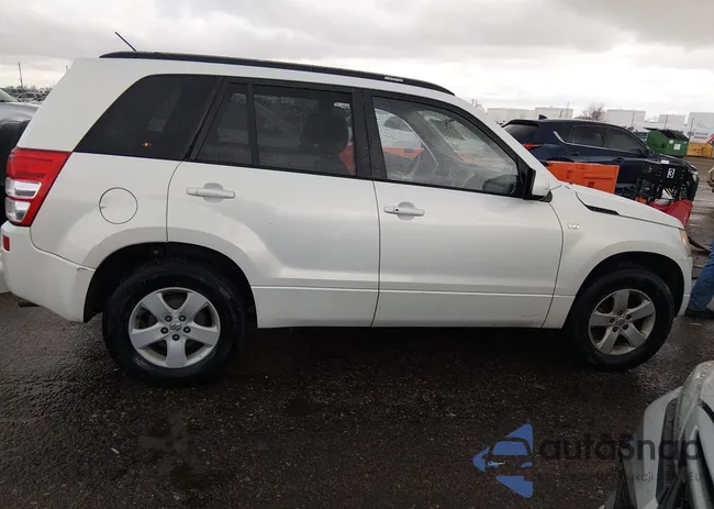 JS3TD944564103565: 44521141