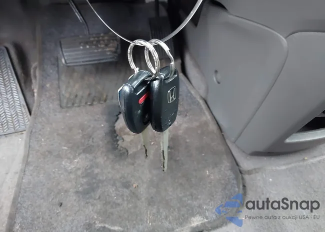 JHLRE48537C110830: 44521149