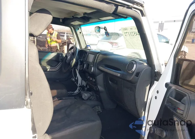 1C4AJWAG0FL679226: 44521172