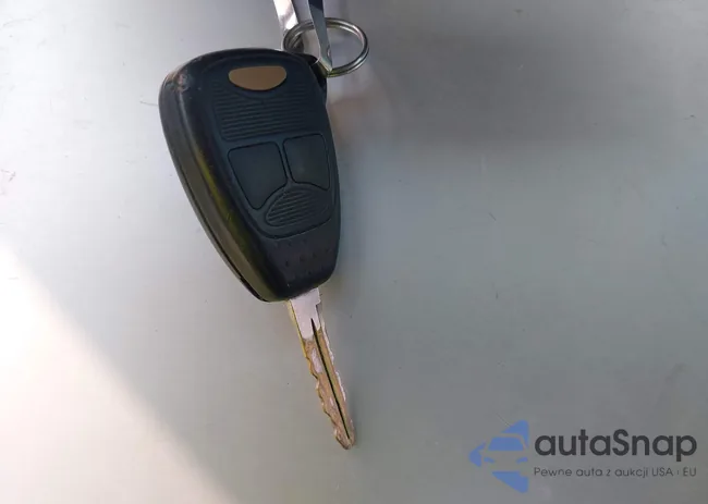 3D7KS19D96G236428: 44520239