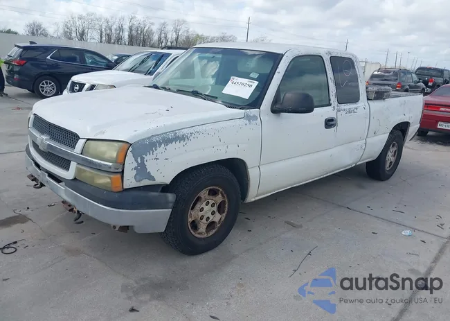 2GCEC19T541202701: 44520250