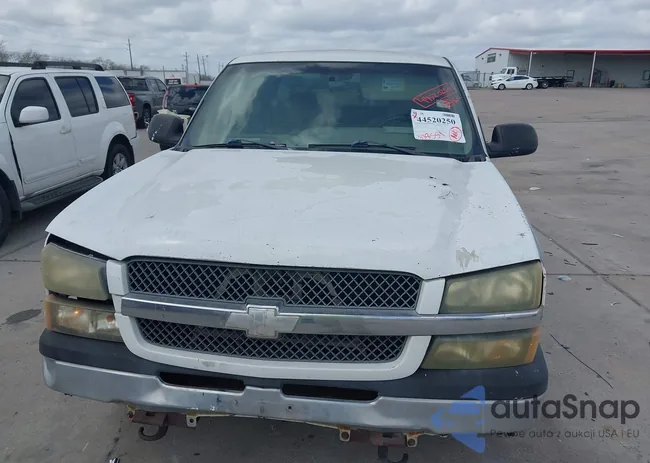 2GCEC19T541202701: 44520250