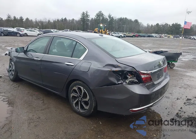 1HGCR2F8XGA011069: 44520258