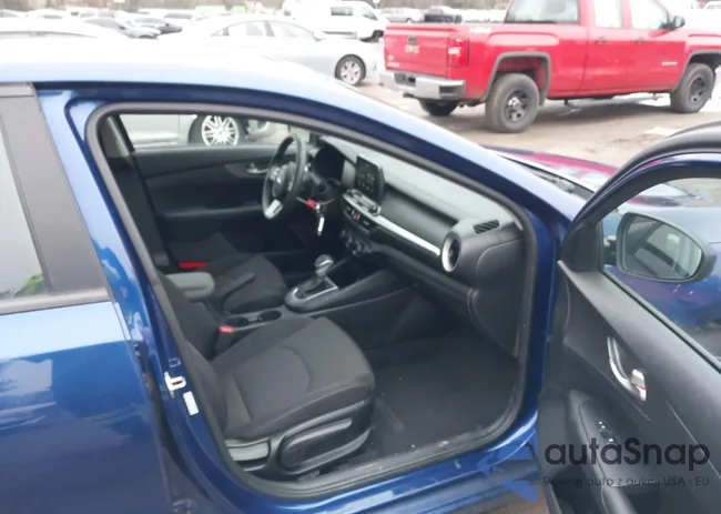 3KPF24AD6LE219988: 44520261