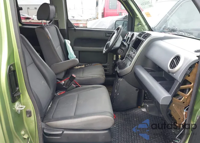 5J6YH277X6L006996: 44520314