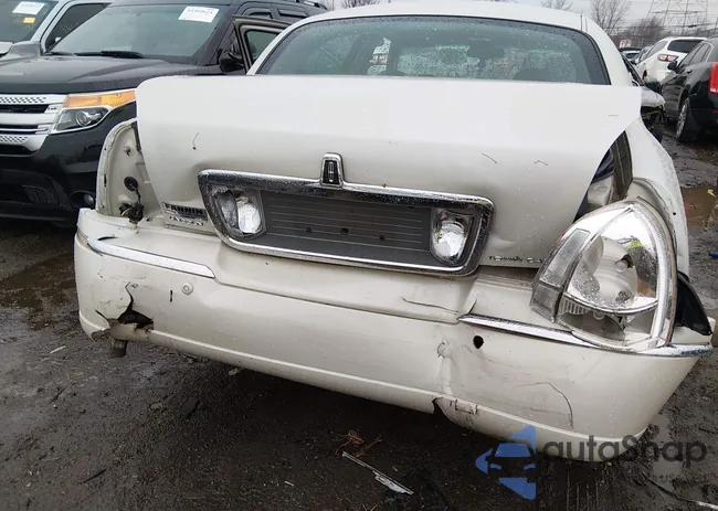 1LNHM81W45Y606348: 44520344