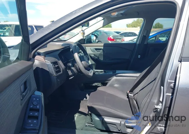 5N1BT3AA1PC837286: 44520448