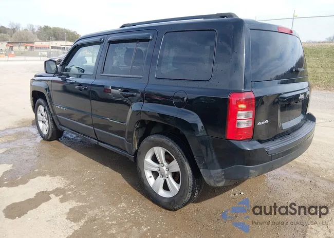 1C4NJRBB2ED863355: 44520453