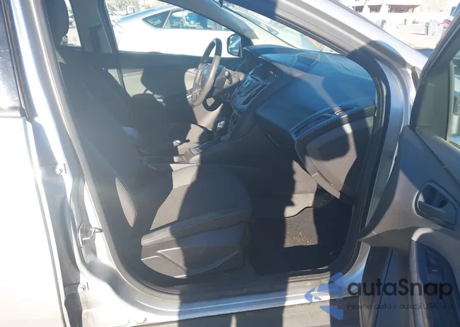 1FAHP3F29CL128500: 44520461