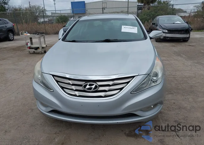 5NPEC4AC5BH233388: 44520497