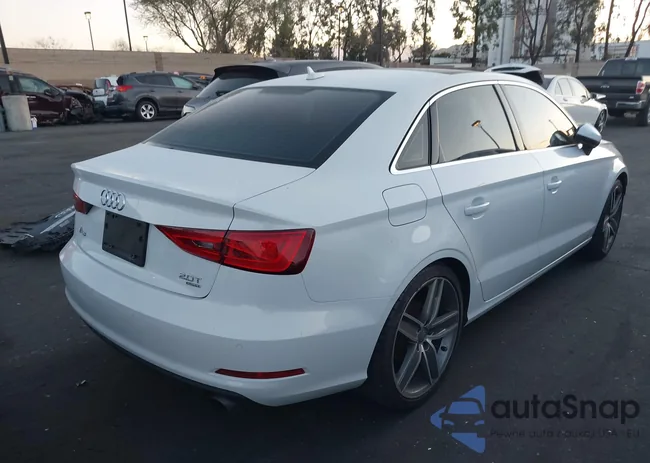 WAUEFGFF1F1052228: 44520510