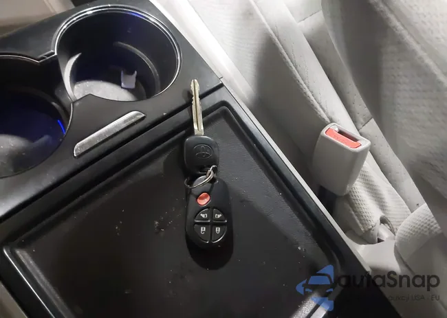 5TDKZ3DCXJS930006: 44520606