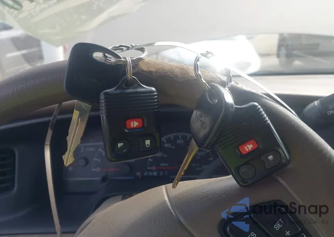 2FMZA5146YBA82891: 44520610