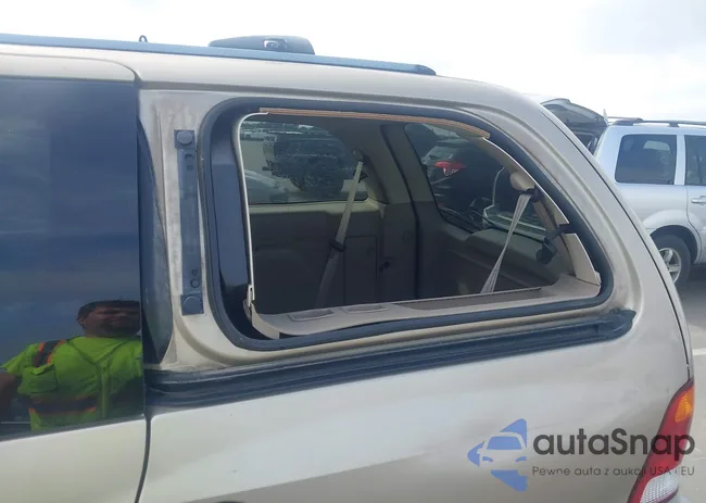 2FMZA5146YBA82891: 44520610