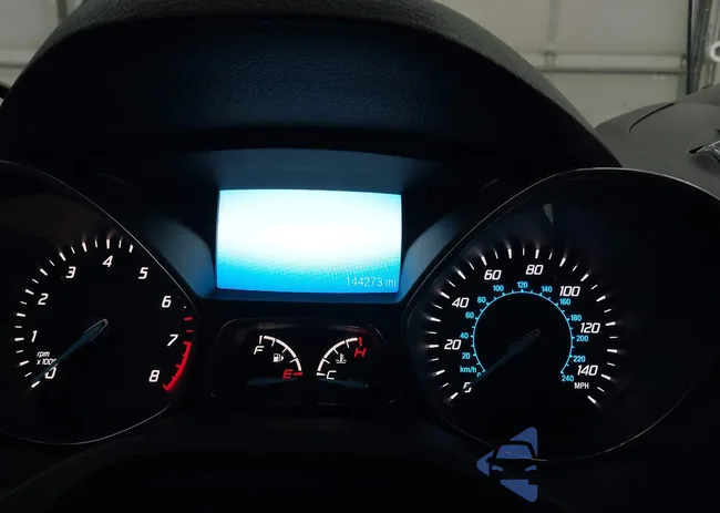 1FMCU9J93EUE08278: 44520636