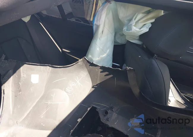 3MW5R1J07M8C17926: 44521665