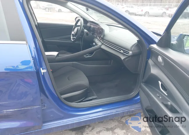 KMHLS4DGXSU913345: 44521722