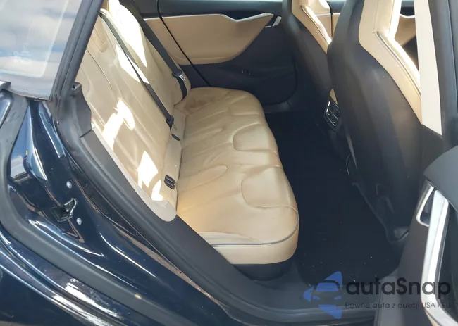 5YJSA1DP5DFP07668: 44521747