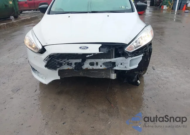 1FADP3E23HL209273: 44521837