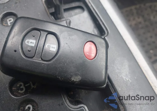 JTMBF31V195015271: 44521863