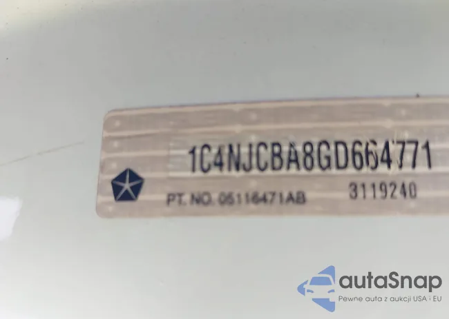1C4NJCBA8GD664771: 44521876