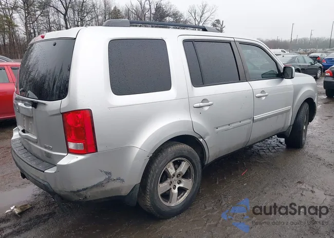 5FNYF4H68AB013180: 44521895