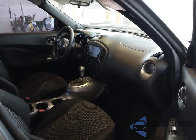 JN8AF5MR8FT505109: 44522140