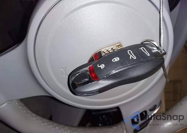 WP0AB2A72BL062930: 44522151