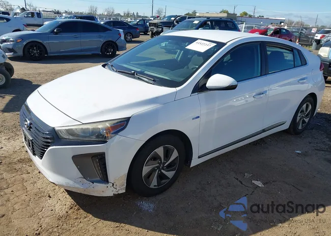 KMHC75LC0HU039411: 44522237