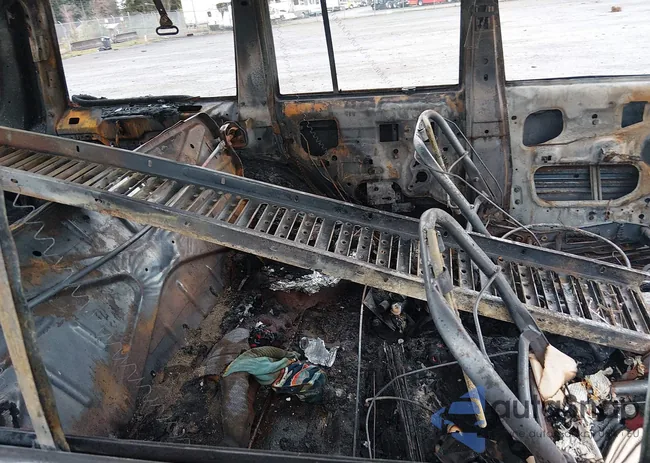 1J4FF48S1YL121520: 44521263