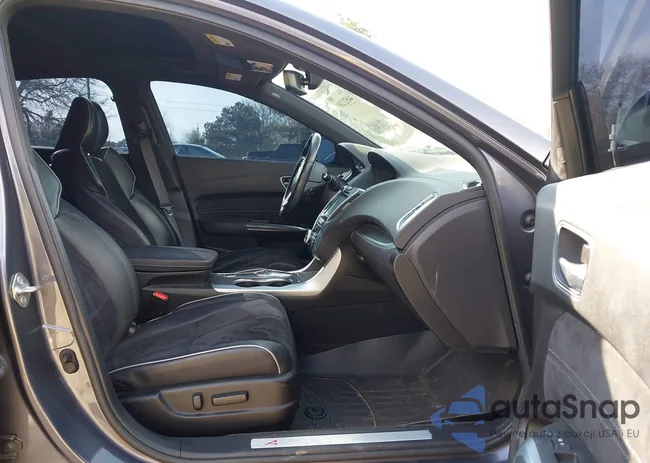 19UUB2F65JA008059: 44521269