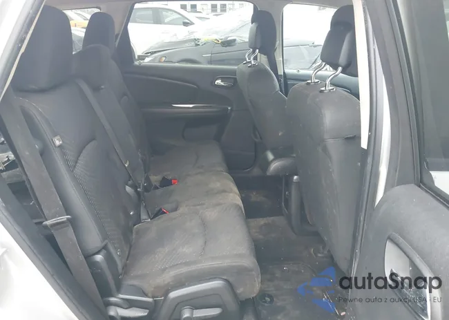 3C4PDCAB7CT143779: 44522671