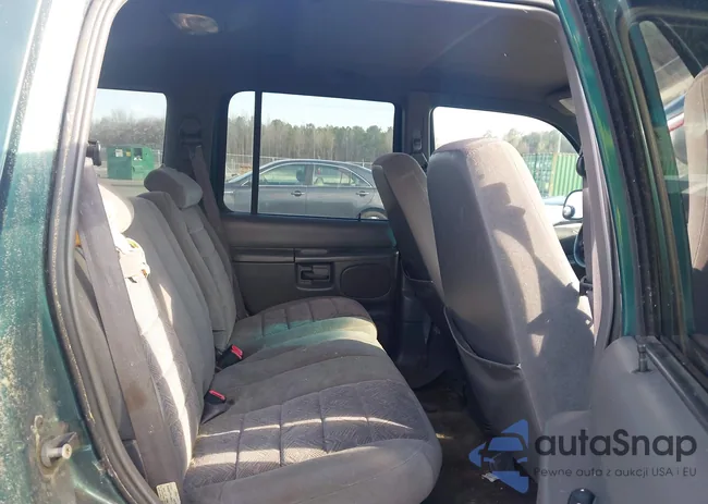 1FMZU34E6XZA77962: 44522783