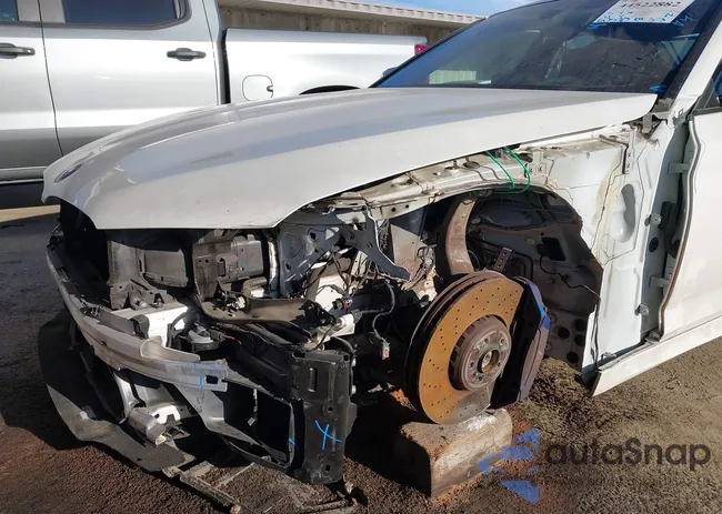 WBS83CH09MCF39474: 44522882