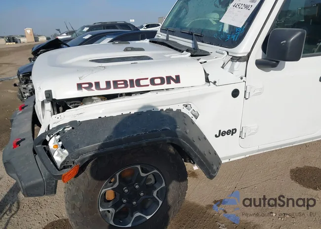 1C4HJXFN6PW613680: 44522902