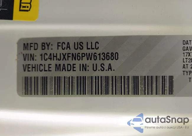 1C4HJXFN6PW613680: 44522902