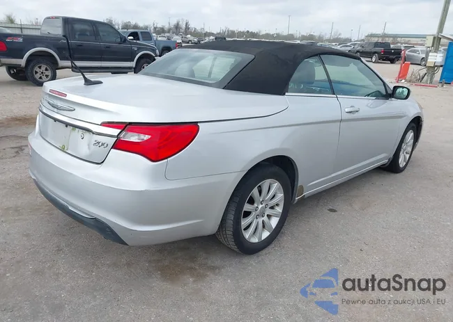 1C3BCBEB6CN218378: 44522930