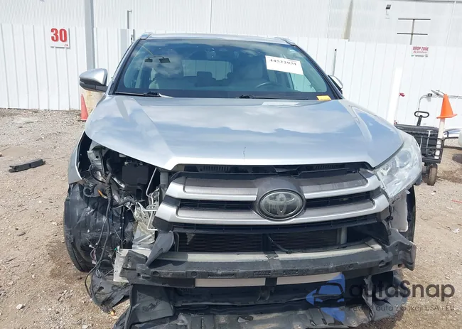 5TDKZRFH6JS546591: 44522951