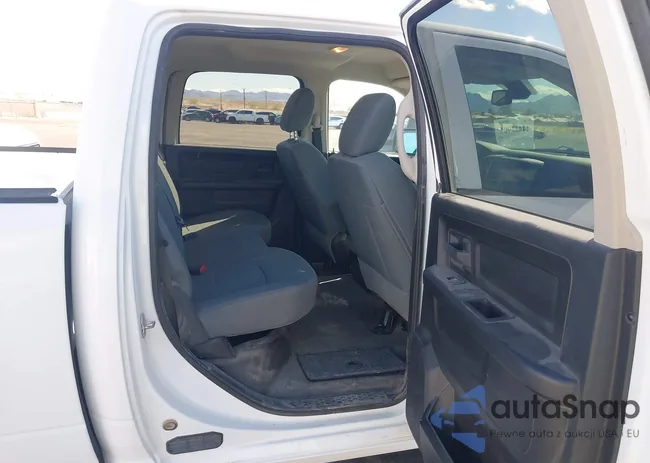 1C6RR7KG2ES324036: 44523233